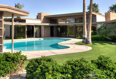 You can actually rent Leonardo Dicaprio's Palm Springs home