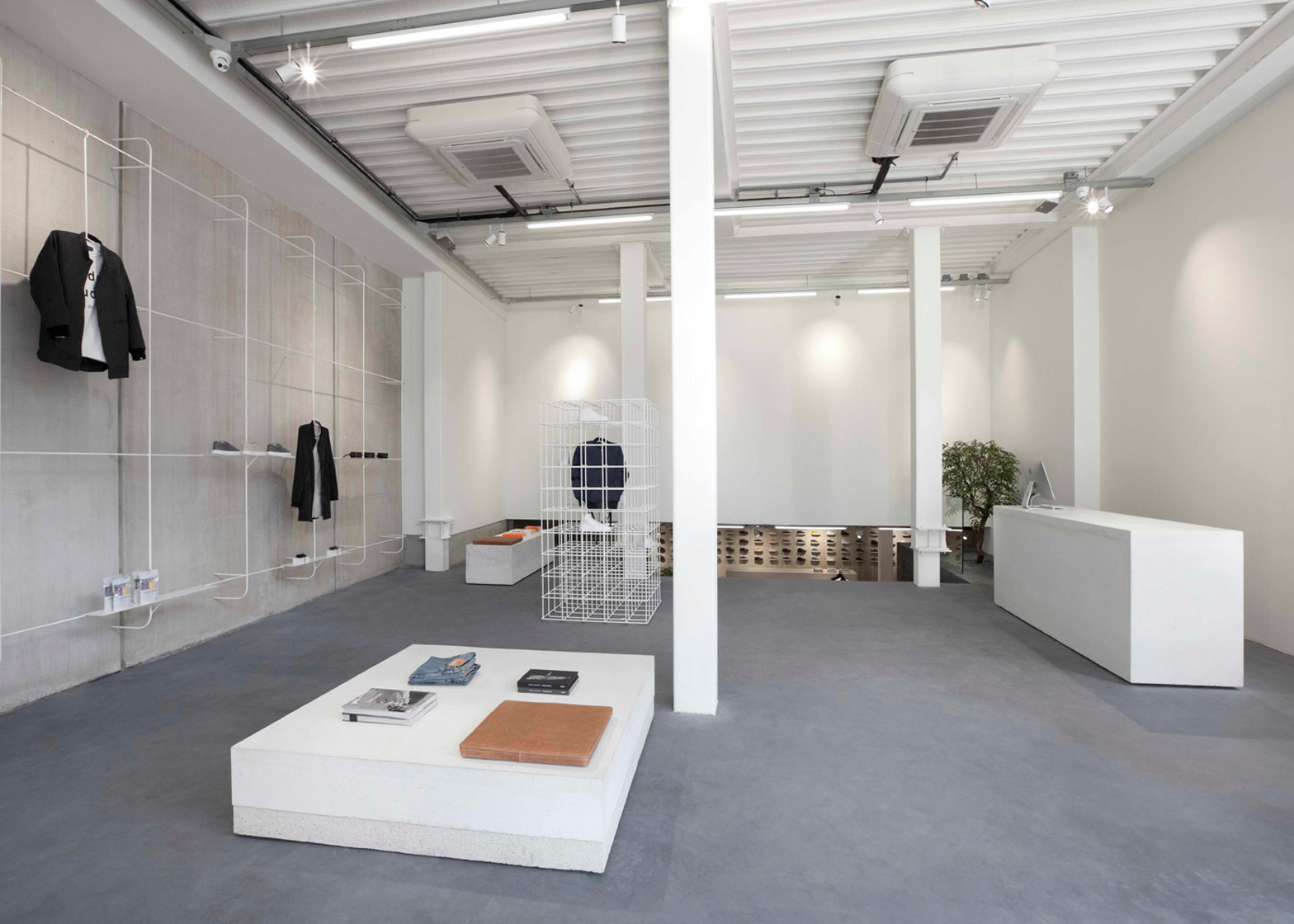 Minimalist Retail Spaces