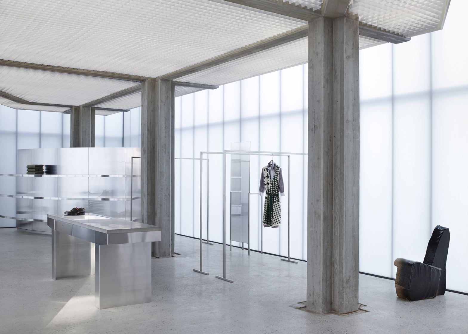 Minimalist Retail Spaces