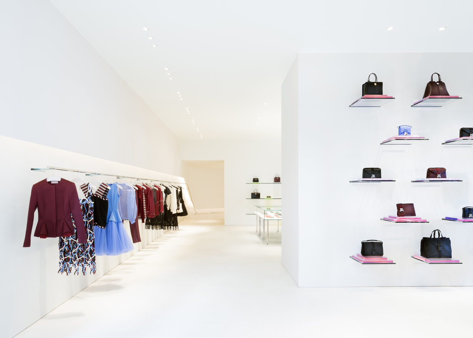 Minimalist Retail Spaces