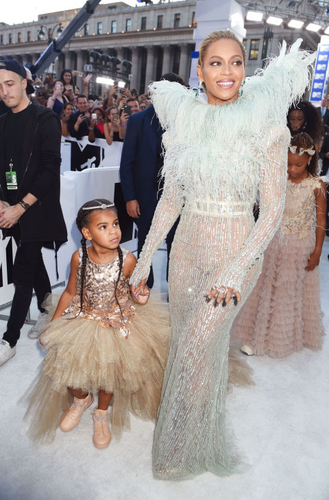 VMA's red carpet Blue Ivy Beyonce