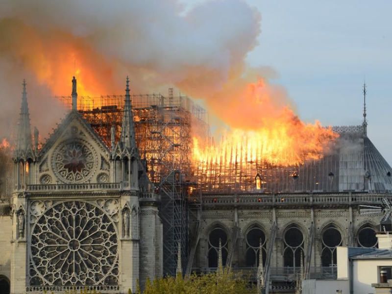 noter-dame-cathedral-fire-paris