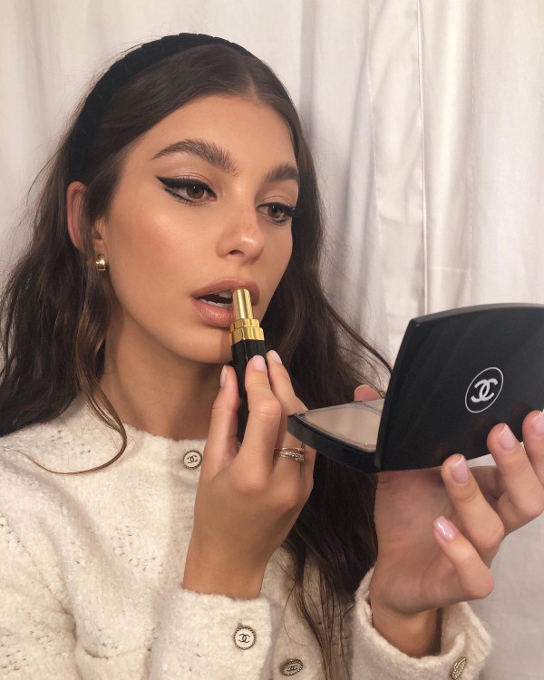 All The Hottest Makeup Trends Filling Up Our Feeds In 2022