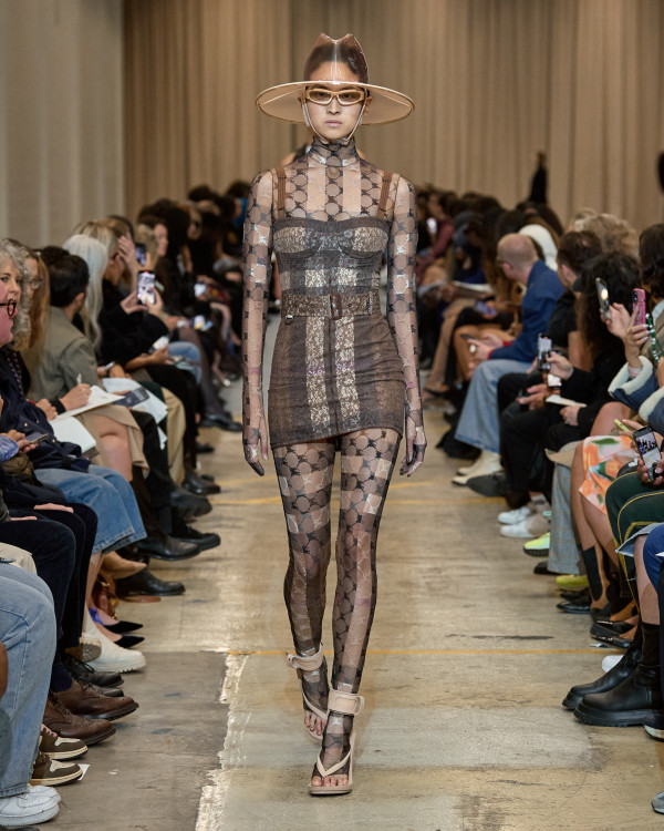 Remix Runway Reviews: The Burberry Spring/Summer 2023 Show