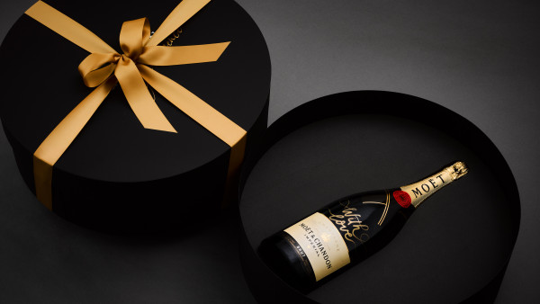 Moët & Chandon Effervescence - Moët & Chandon Effervescence