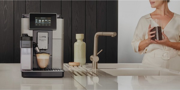 Meet the smartest coffee machine ever De Longhi PrimaDonna Soul