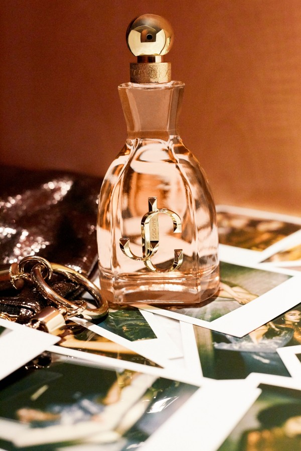  JIMMY CHOO Parfums: JIMMY CHOO I WANT CHOO