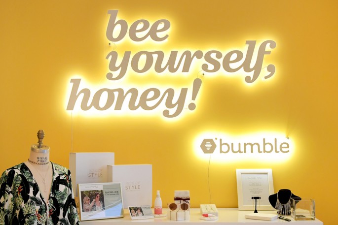 A Day of Style with Designer Rachel Zoe at Bumble Hive8
