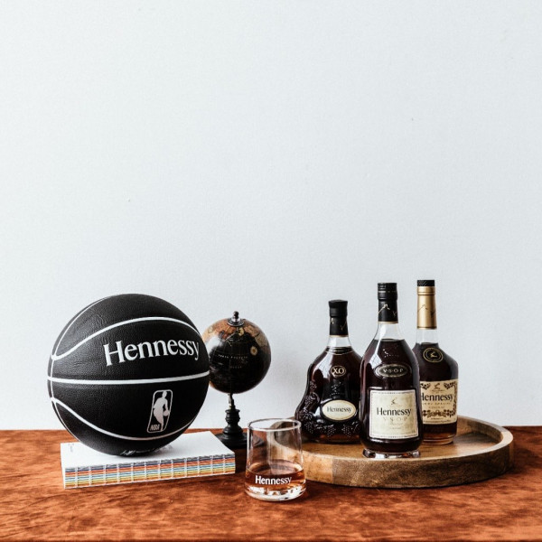 Hennessy and the NBA team up for global partnership - LVMH